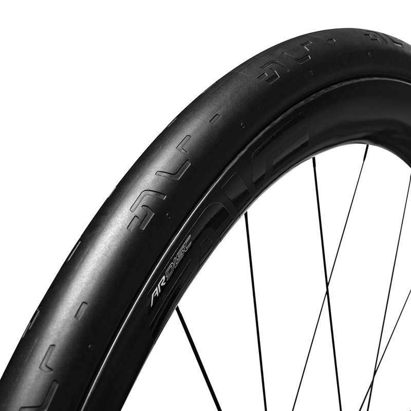SES Road Tire – 700 x 35 Tubeless Folding Black 700 x 35c