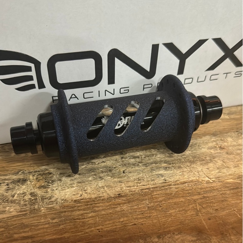 Onyx Hubs Cotm Wetstone Midnight Front 8m 28h