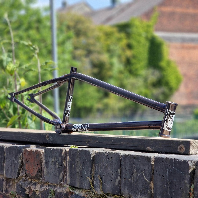 S&M Bikes Rea Frame Trans Smoke Black 20.75 Trans Smoke Black