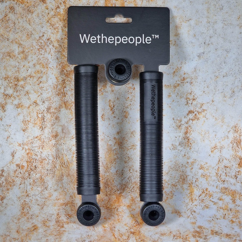 We The People Perfect Grips Black