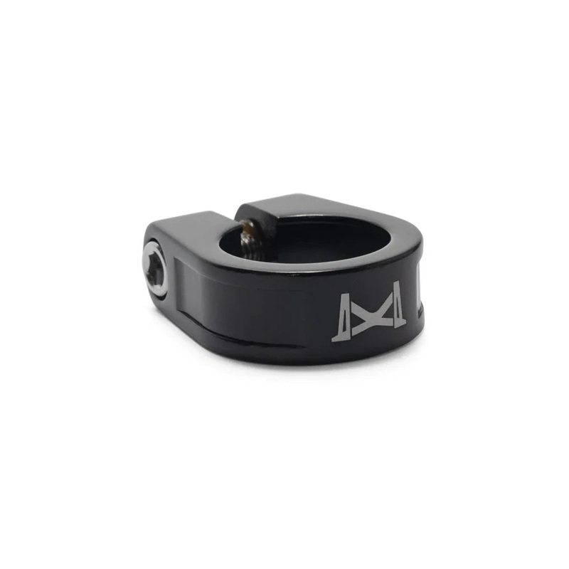 Rixin Catch Seat Post Clamp – 28.6mm (1-1/8″) – Black