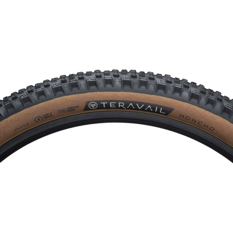 Teravail Honcho Tire – 29 x 2.6, Tubeless, Folding, Tan, Durable, Grip Compound