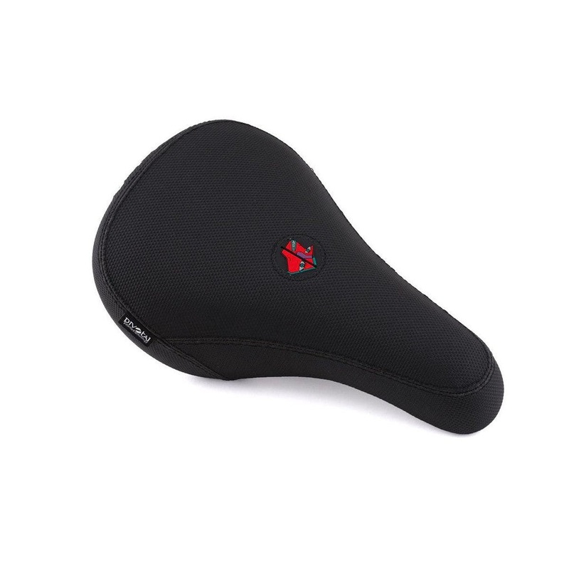 Primo Yumi Pivotal Seat Black Fat