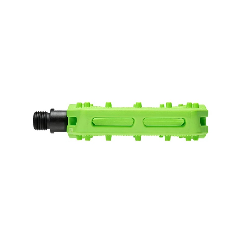 Eclat Slash Platform Pedals Body: Nylon Spindle: Cr-Mo 9/16” Green Pair