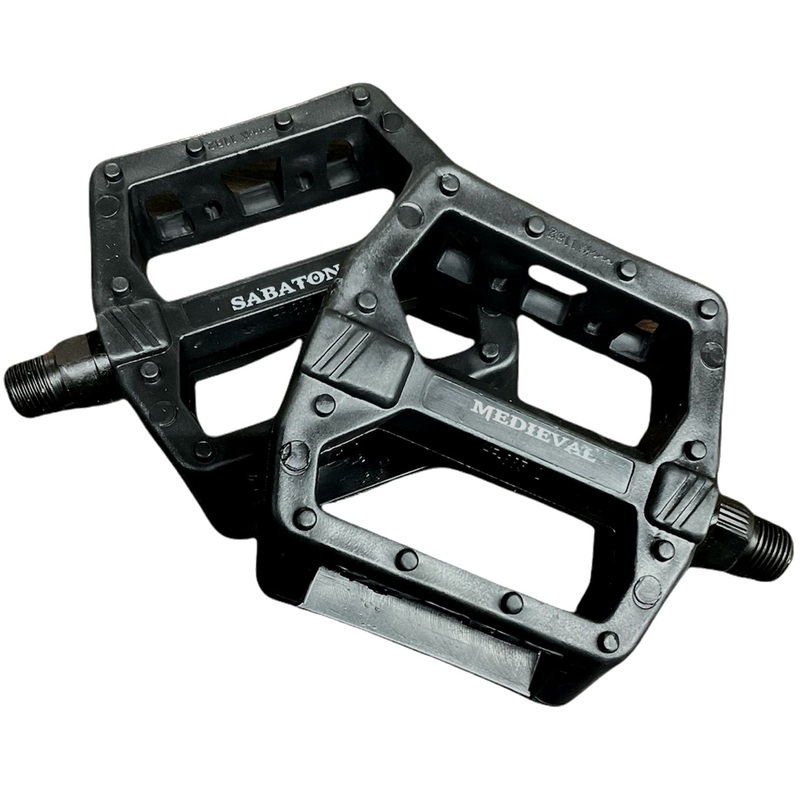 Sabaton Medieval Nylon Platform Pedals – 9/16″ – Black