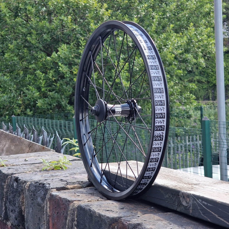 Cult Crew Match Front Wheel with Hubguards Black