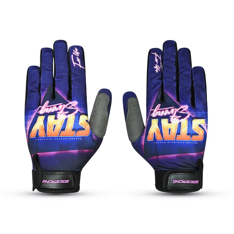Stay Strong Glow Up Youth Glove Youth Small