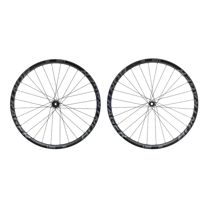 Bontrager Line Pro 30 Carbon Tubeless 29″ Wheelset