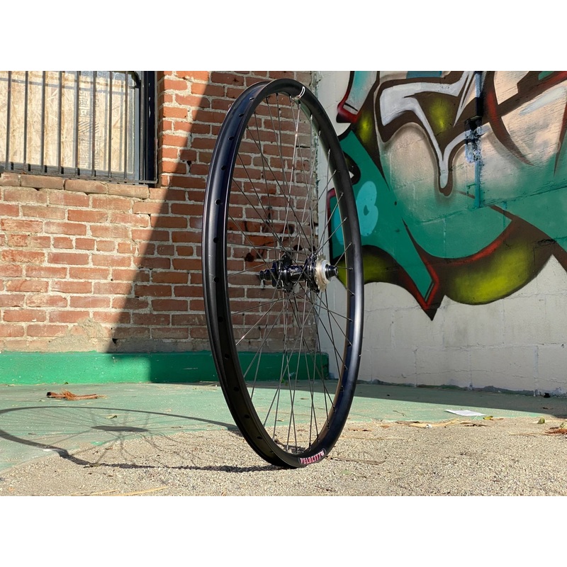 27.5″ Profile Beast mode disc X Velocity Blunt 35/Dully Rear cassette wheel All Black Blunt 35 rim – SHIIPPING NOW