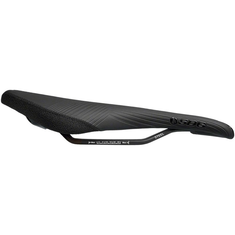 Duster P MTN Saddle – Steel, Black
