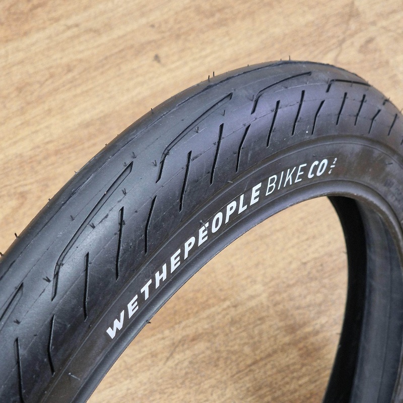 We The People Stickin’ Tyre Black 20 x 2.30