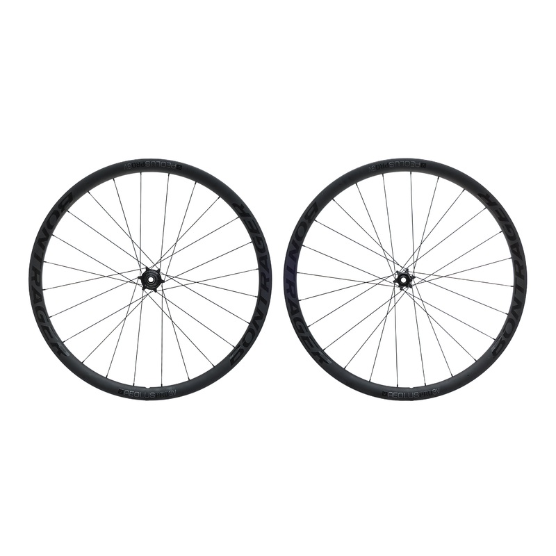 Bontrager Aeolus Pro 3V Carbon Tubeless 700c Wheelset-2022