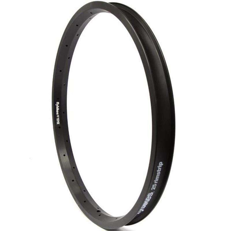 Fly Piramide Rim Flat Black