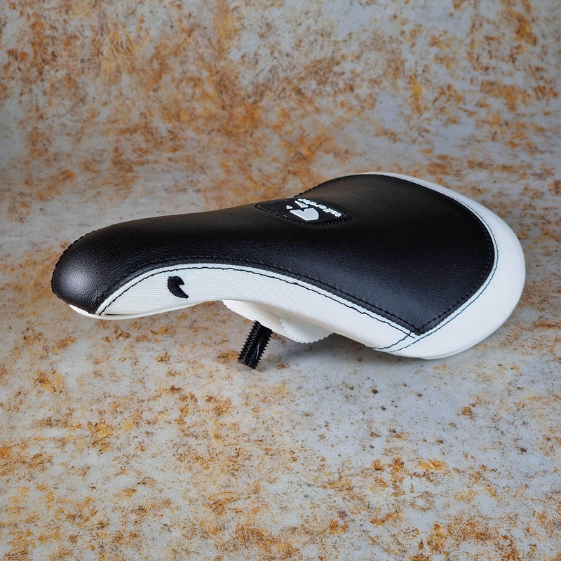 Tall Order Logo Slim Pivotal Seat Black/White