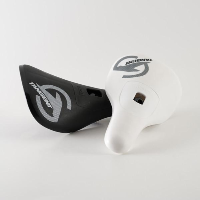 TANGENT PLASTIC PIVOTAL SEAT BLACK