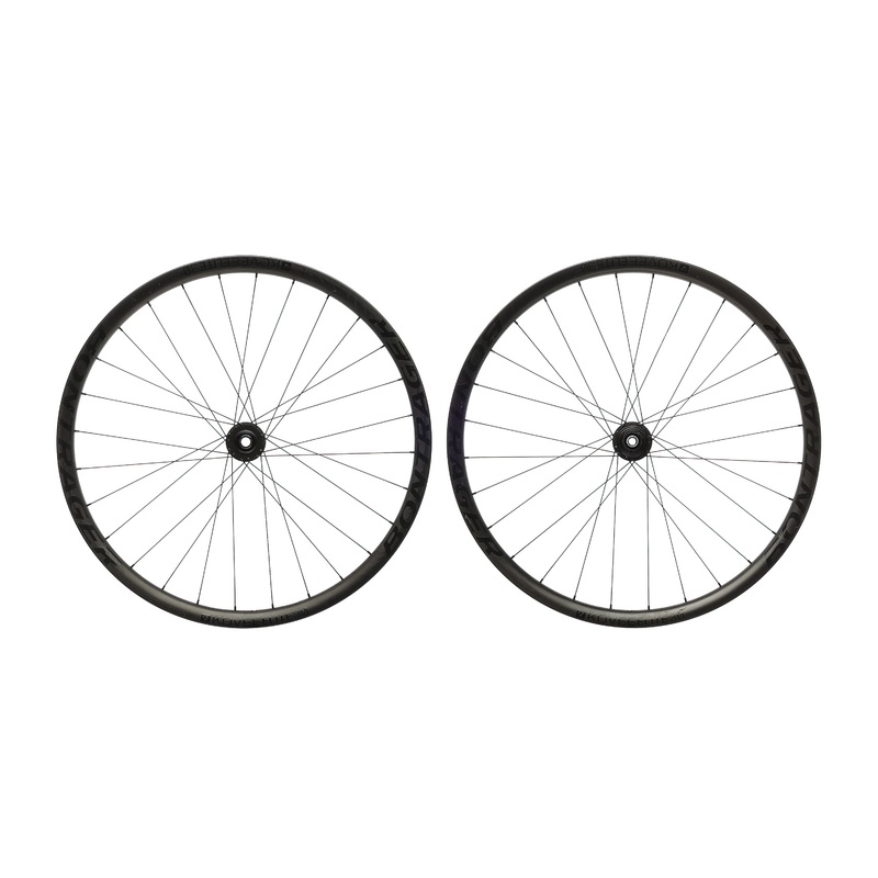 Bontrager Kovee Elite 30 Carbon Tubeless 29″ Wheelset