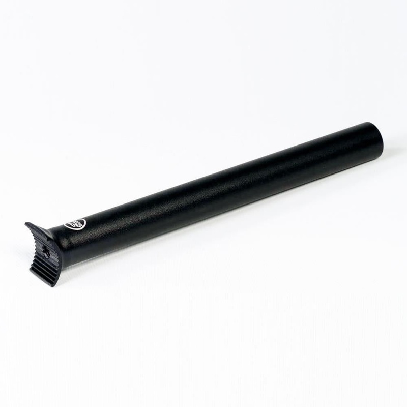 Stay Strong Pivotal Race Seatpost – 27.2mm Black